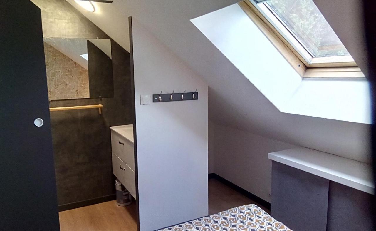 Les Appartements Du 31 - Centre Ville - 3E Etage - 35M2 Quimper Exteriör bild